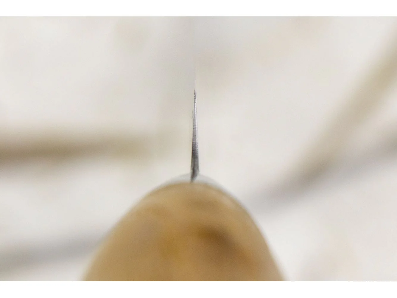 Tadafusa Hocho Kobo HK-1 Bread Knife 230mm - Image 3